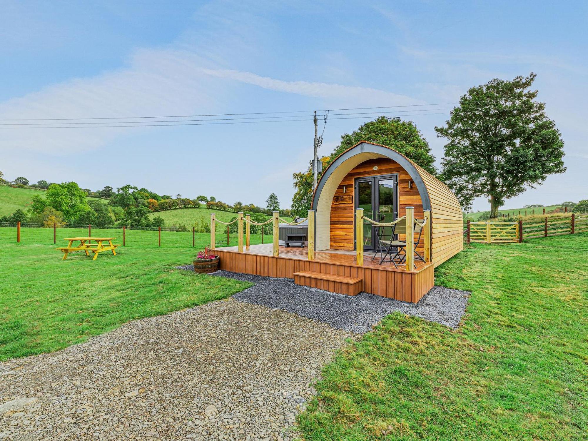 Villa Oak-Uk36258 à Llanfair Caereinion Extérieur photo